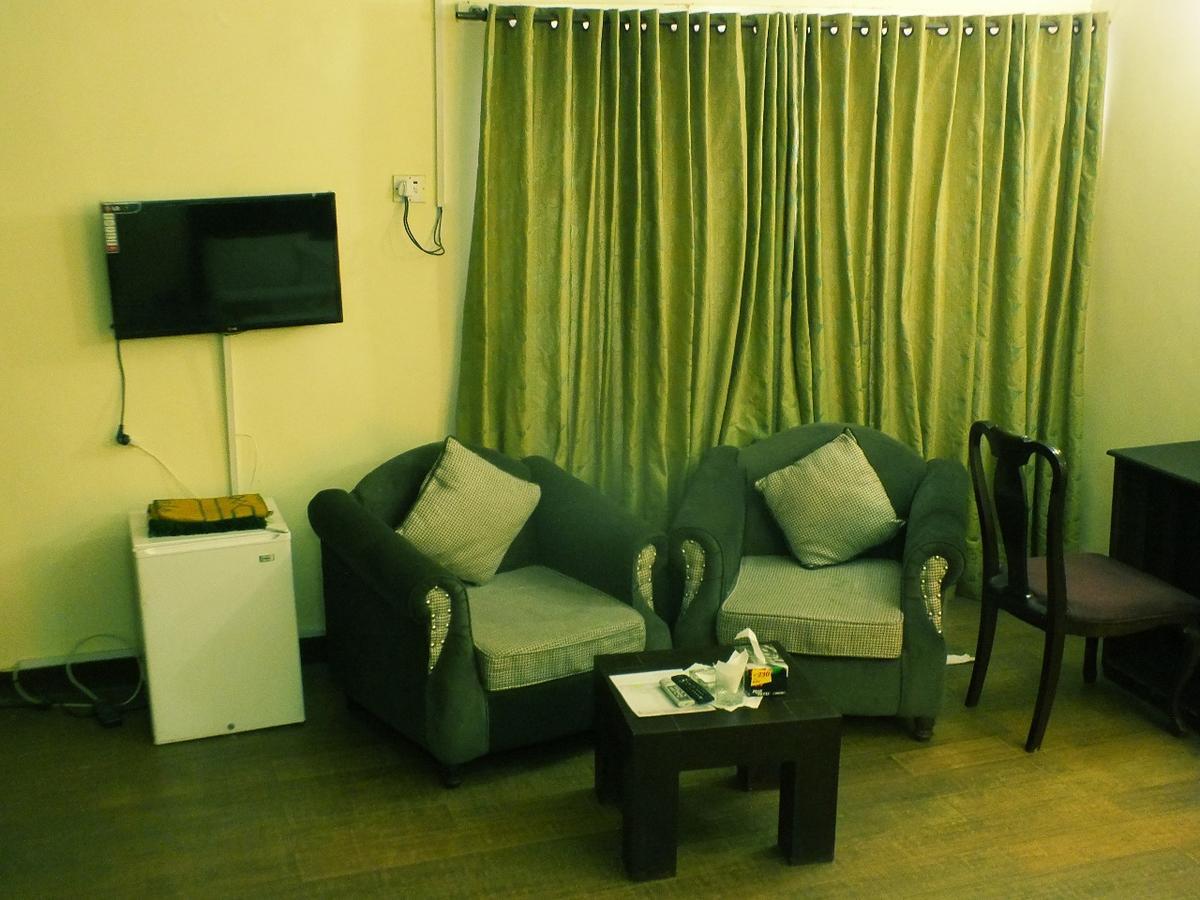 Capetown Guest House Islamabad Exteriör bild