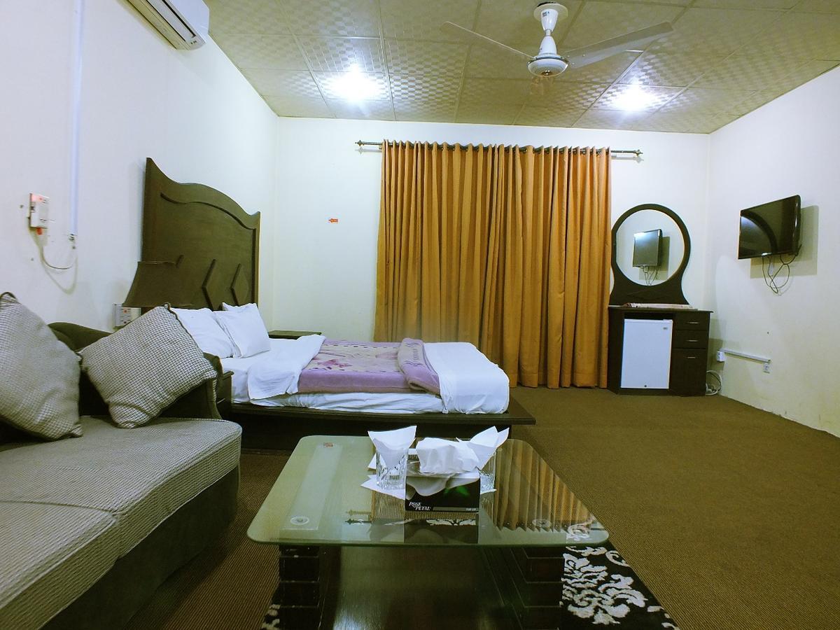 Capetown Guest House Islamabad Exteriör bild