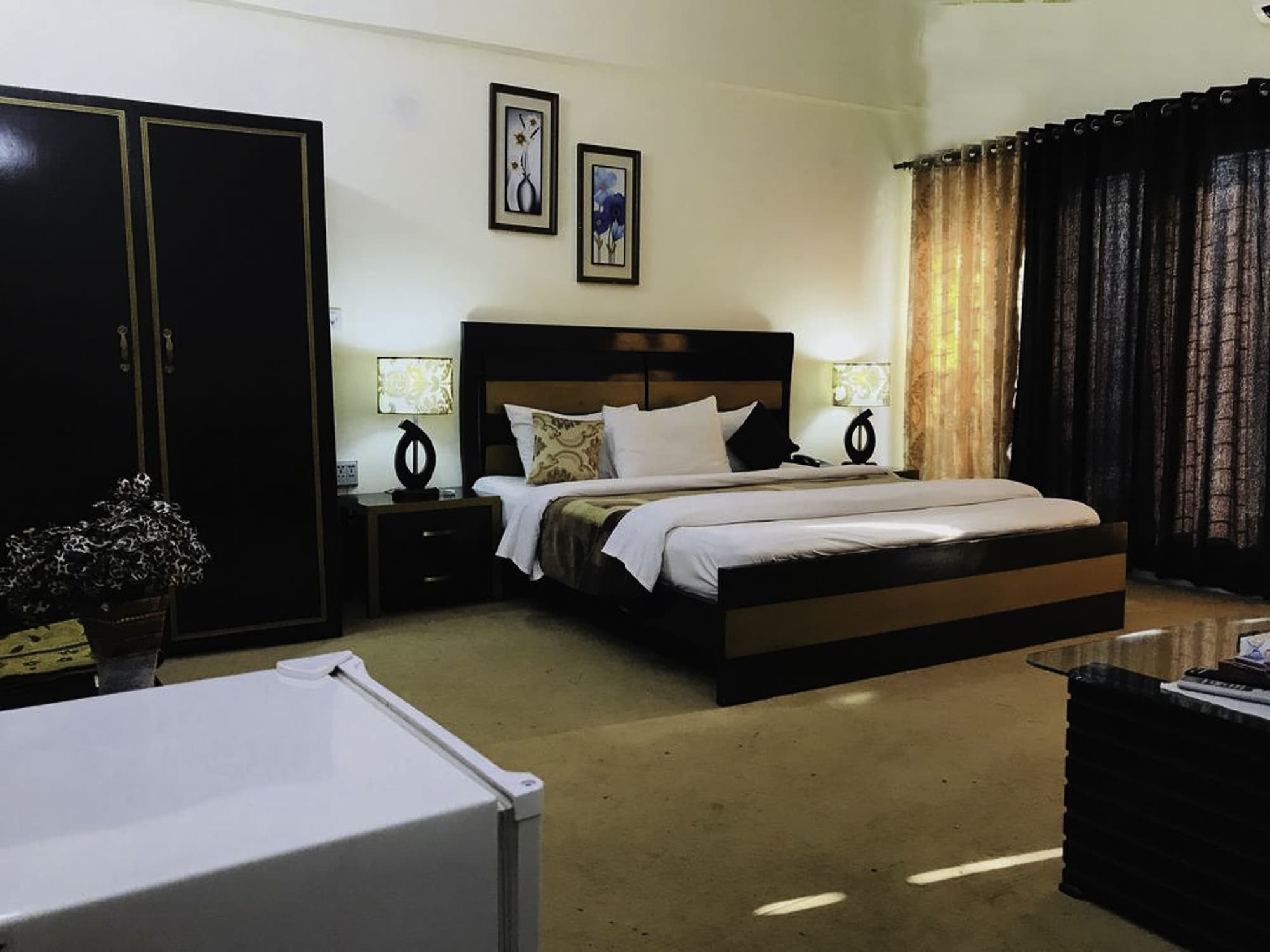 Capetown Guest House Islamabad Exteriör bild